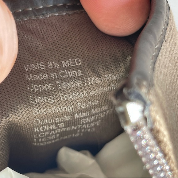 Lauren Conrad Ankle Booties - Women size 8.5 - Picture 15 of 16